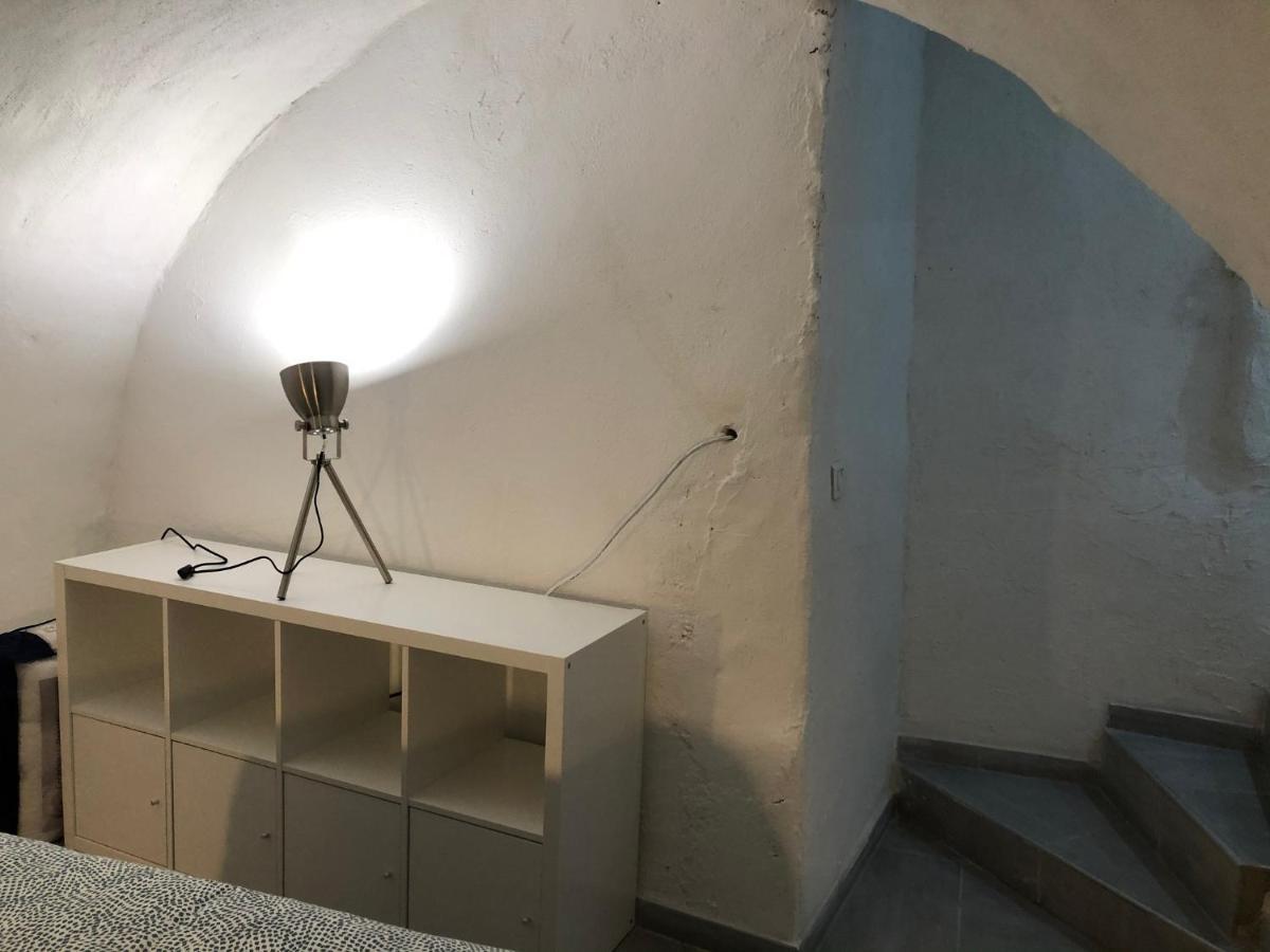 Les Olives Wifi Netflix Appart-Hotel-Provence La Fare-les-Oliviers Экстерьер фото